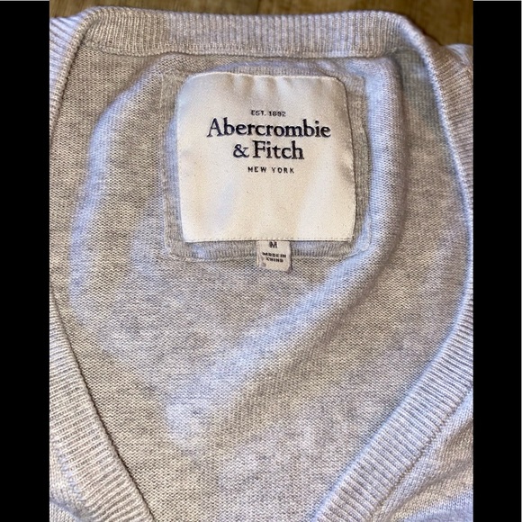 A&F 90s Y2K Cardigan - Picture 5 of 8